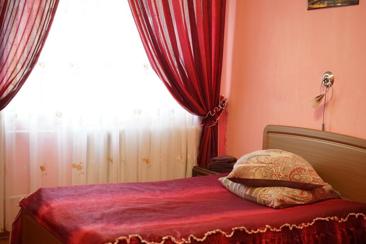 Comfort Hotel Chervonograd Экстерьер фото