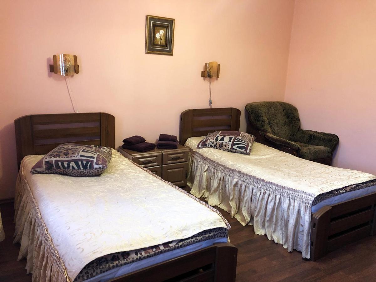 Comfort Hotel Chervonograd Экстерьер фото