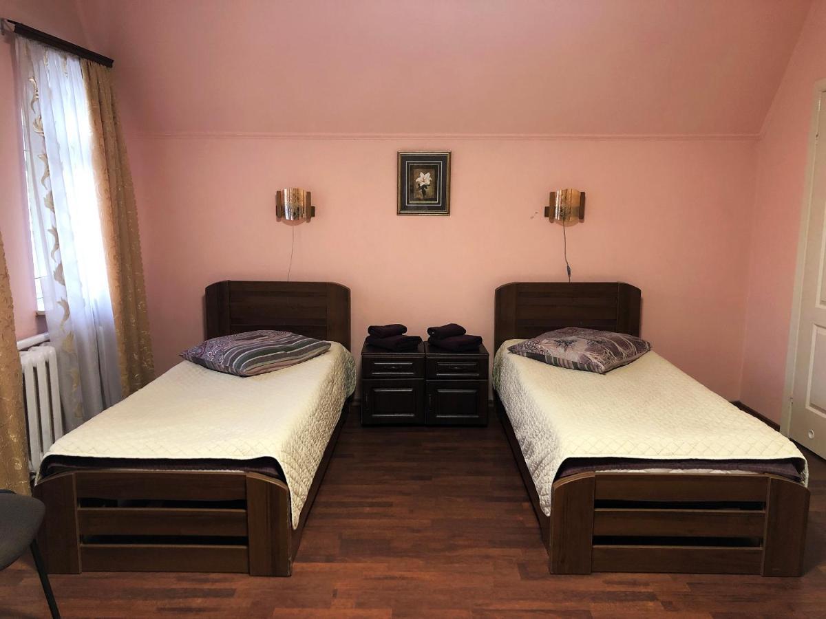 Comfort Hotel Chervonograd Экстерьер фото