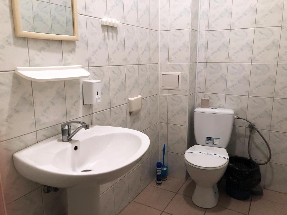 Comfort Hotel Chervonograd Экстерьер фото