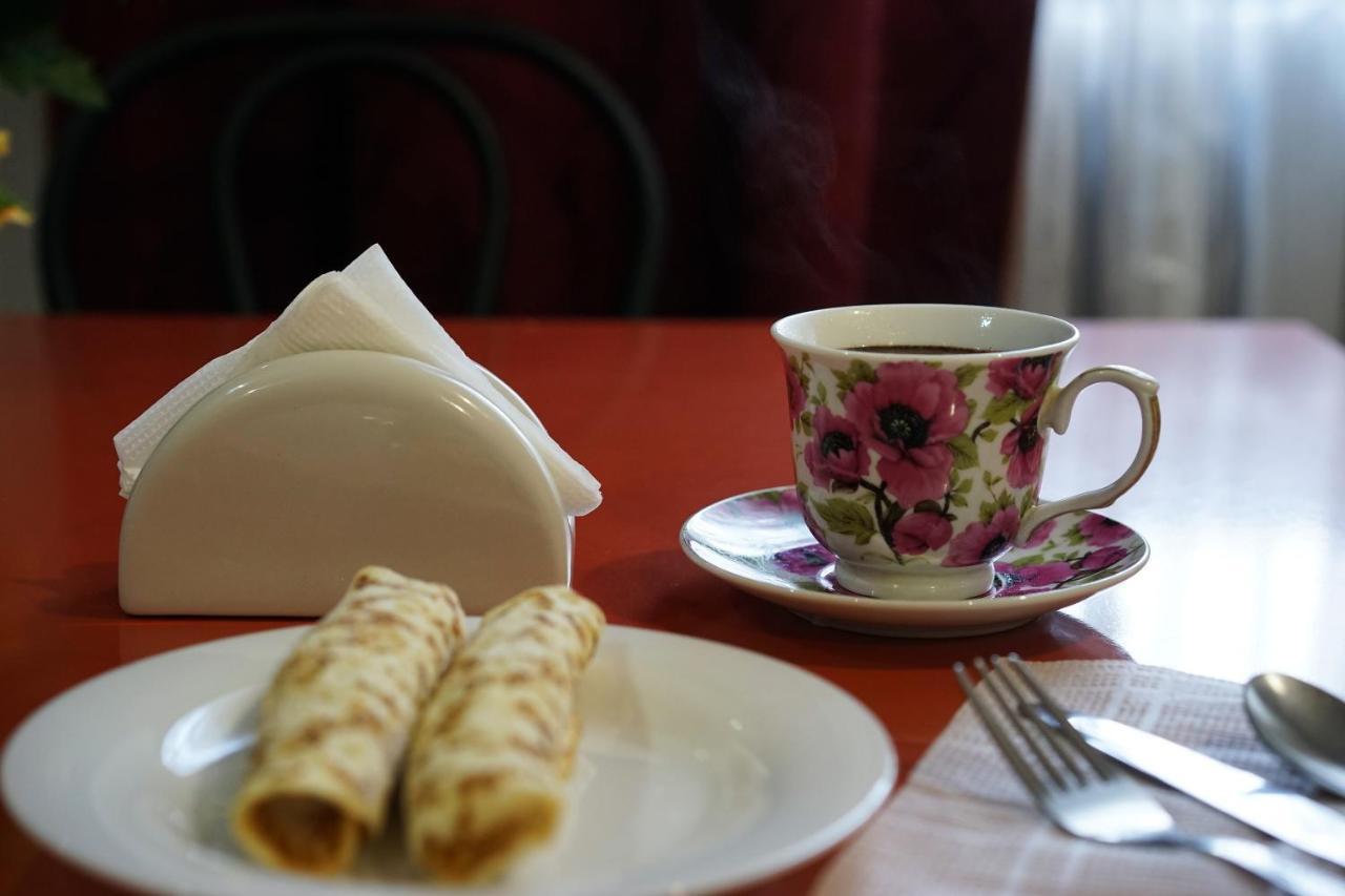 Comfort Hotel Chervonograd Экстерьер фото