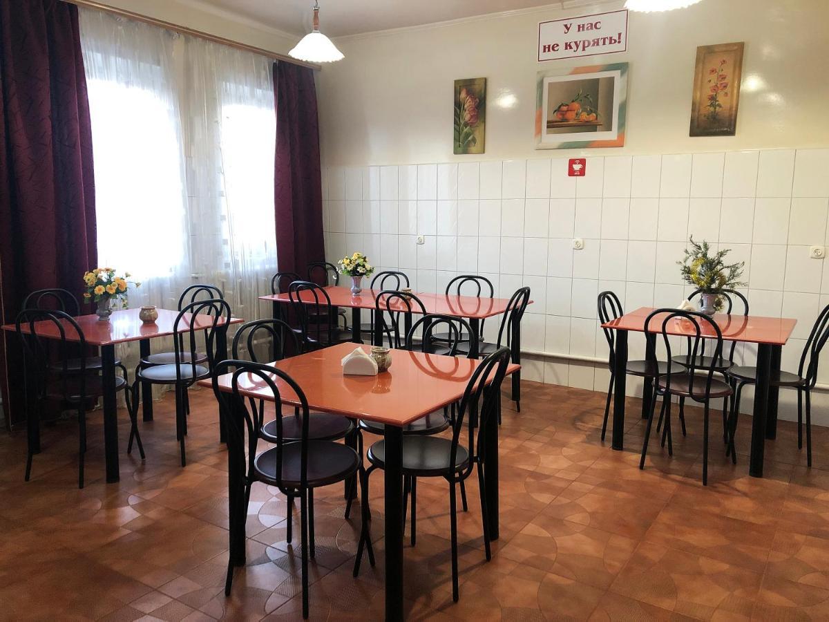 Comfort Hotel Chervonograd Экстерьер фото
