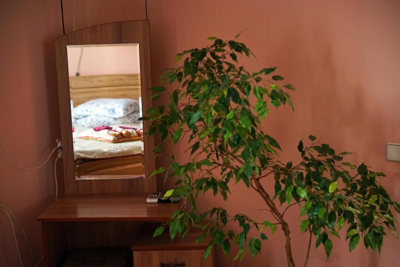 Comfort Hotel Chervonograd Экстерьер фото