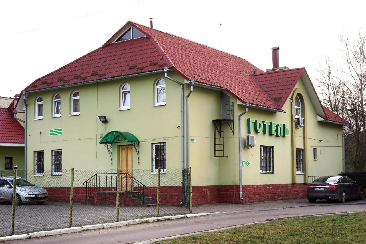 Comfort Hotel Chervonograd Экстерьер фото
