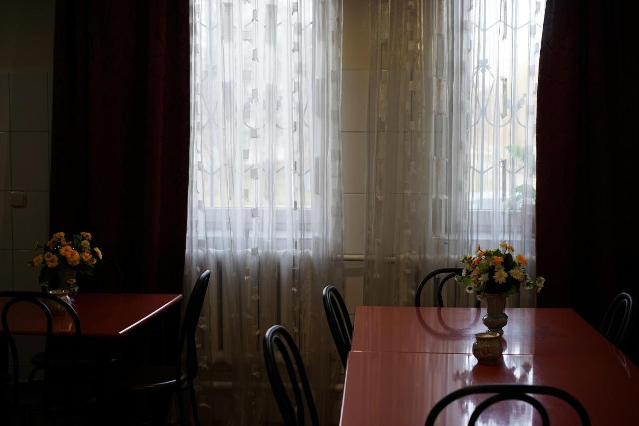 Comfort Hotel Chervonograd Экстерьер фото